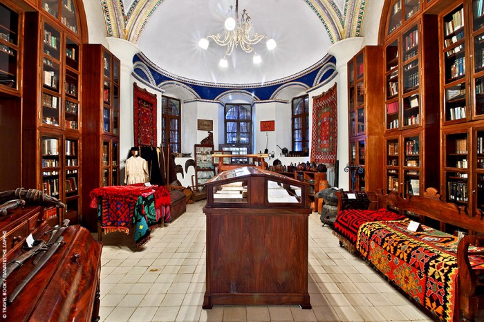 The Library and Folklore Museum in the central square of Dimitsana